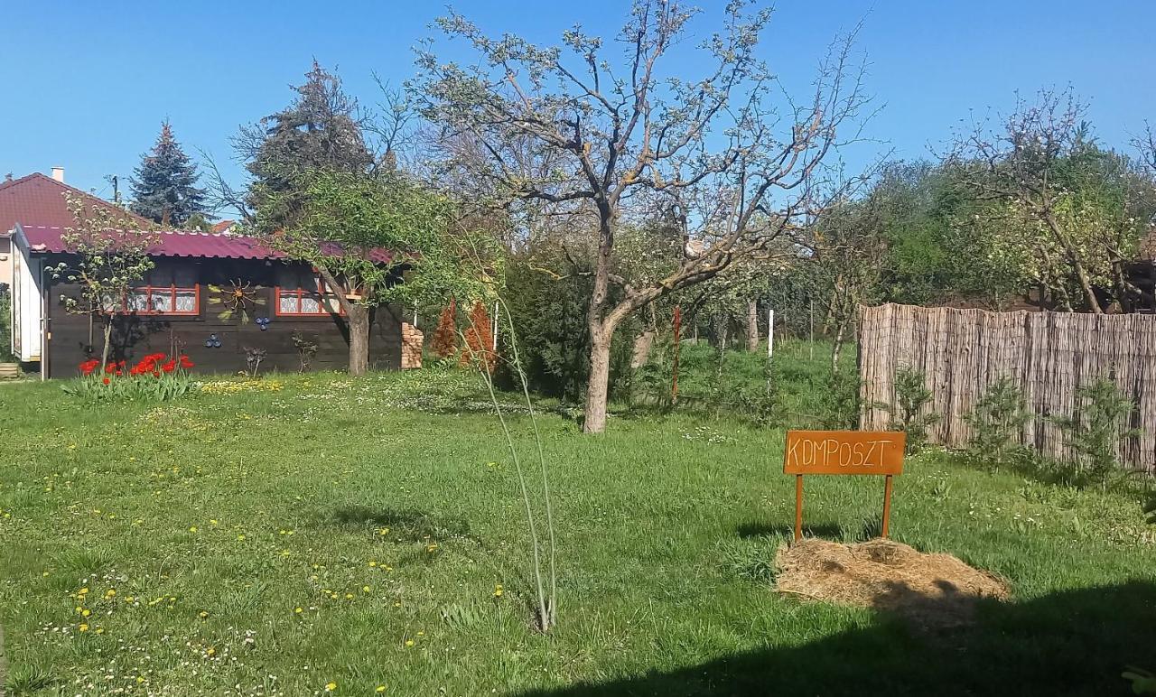 Ket Puli Vendeghaz Apartment Бекесксаба Екстериор снимка